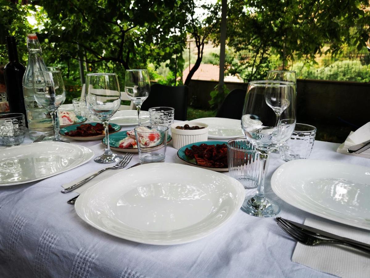 VILA RIRA - Rrajcë, Shebenik Perrenjas Bagian luar foto